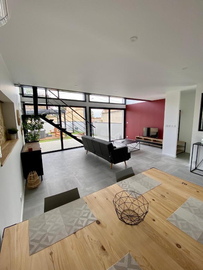 Magnifique Grange Avec Spa / Love Room Saint-André-de-Cubzac Buitenkant foto